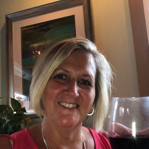 Meet your Posher, Wendy